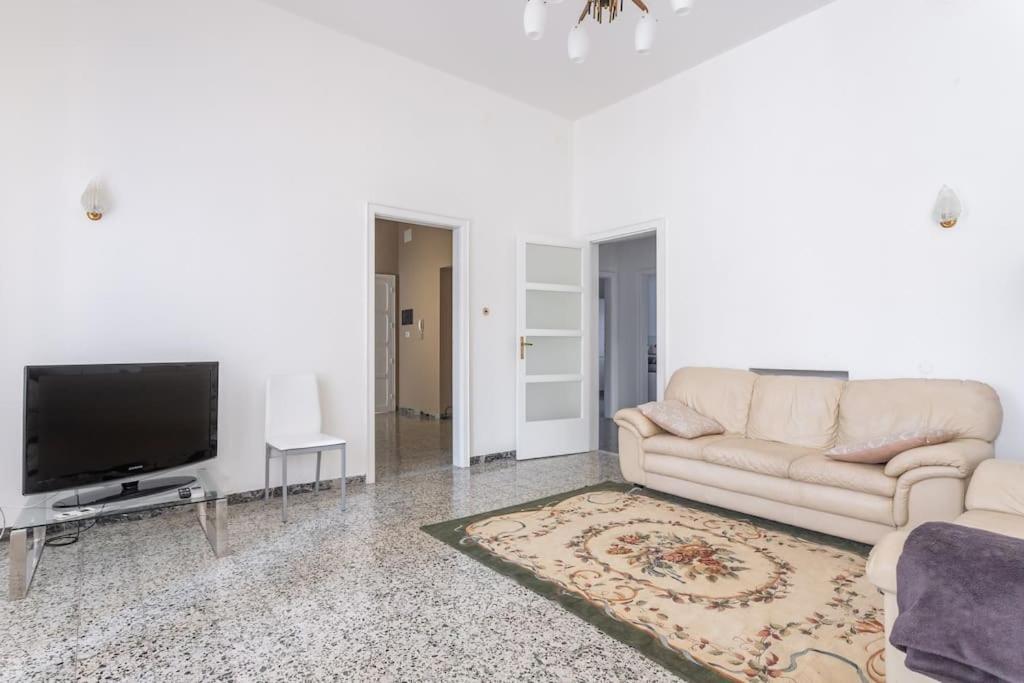 Casa Eleonora Con Parcheggio Holiday home *